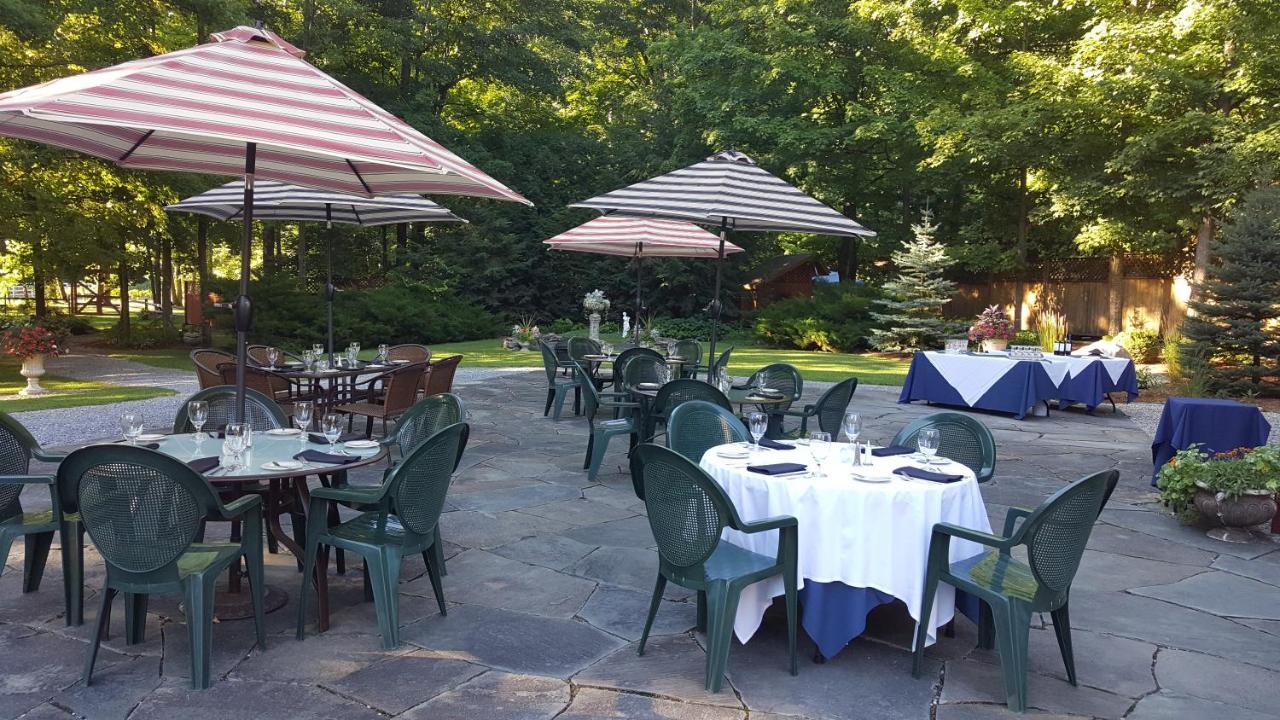 Waybury Inn East Middlebury Exterior photo