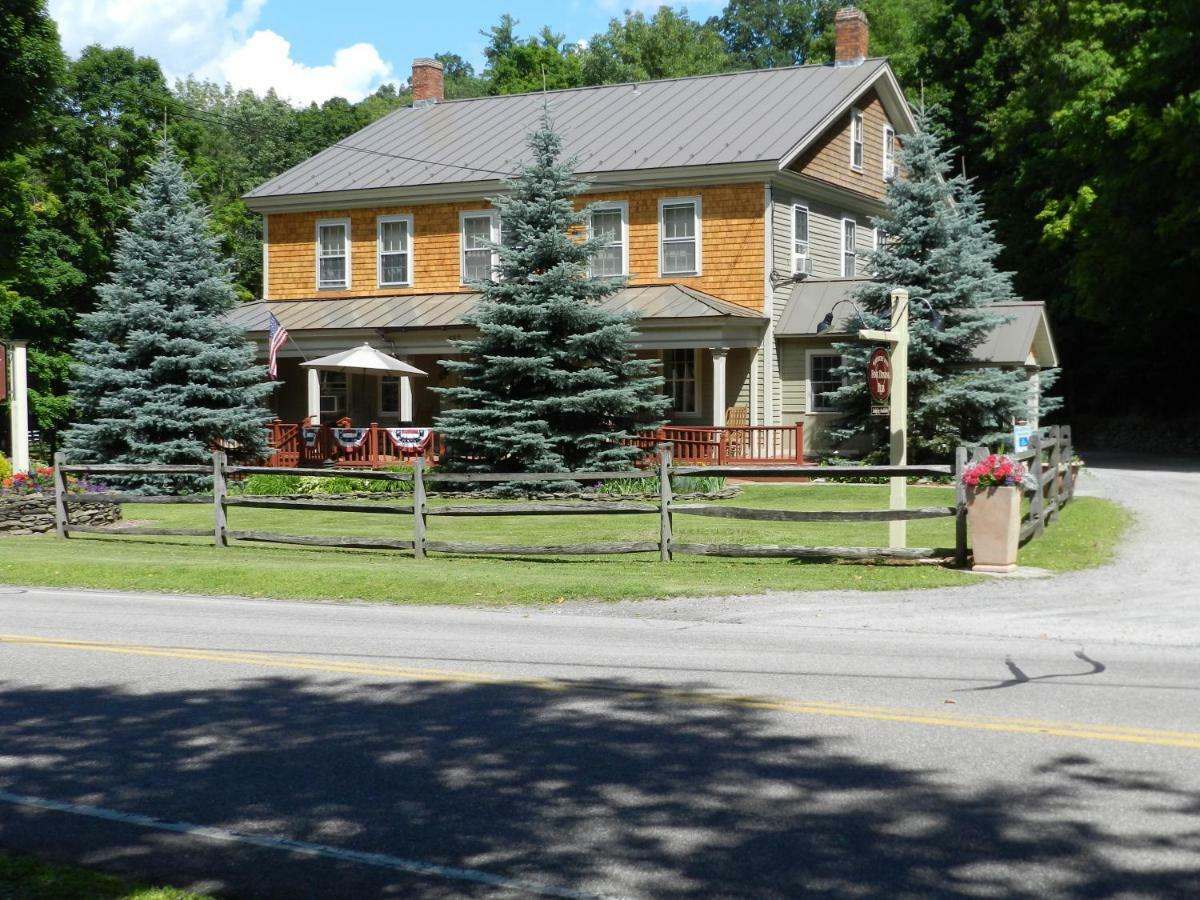 Waybury Inn East Middlebury Exterior photo
